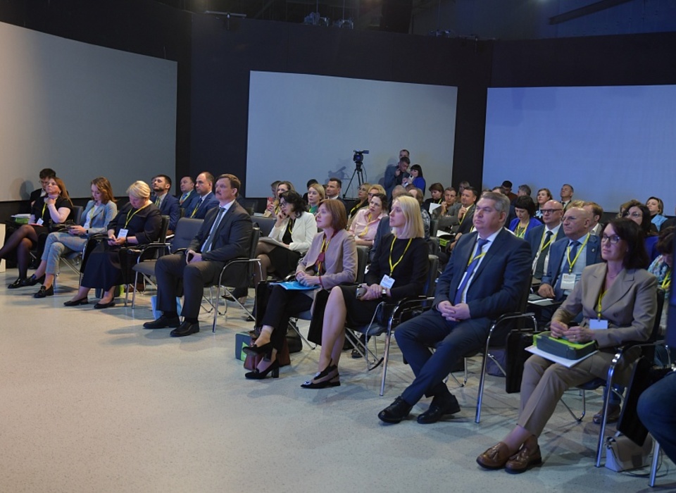 В Волгоградской области открылся первый всероссийский форум раннего аграрного образования