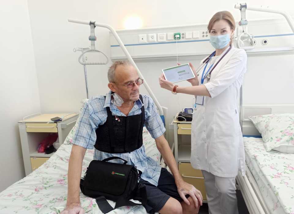 В городе-спутнике Волгограда впервые провели пациенту пересадку левого желудочка сердца
