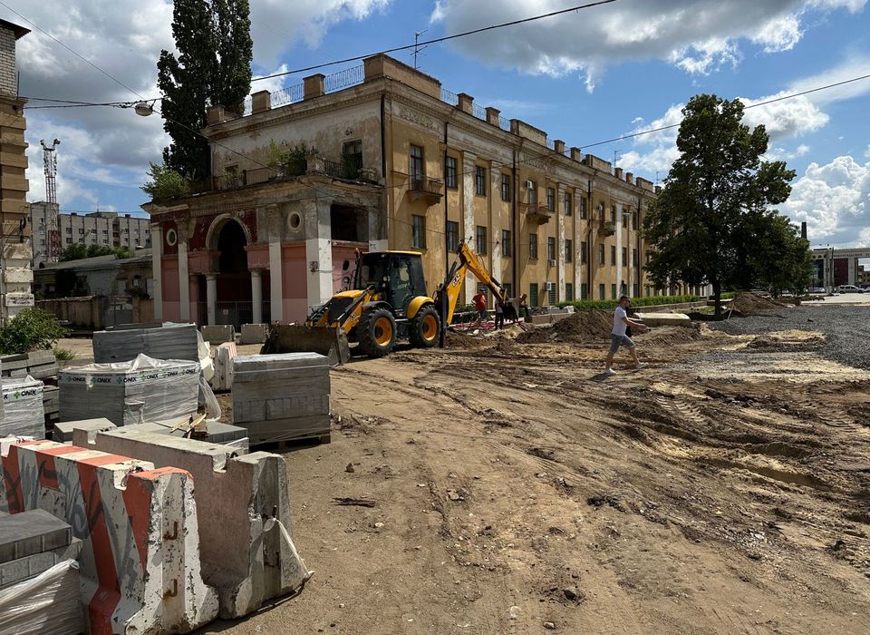 На улице Дзержинского в Волгограде заменили участок трубопровода