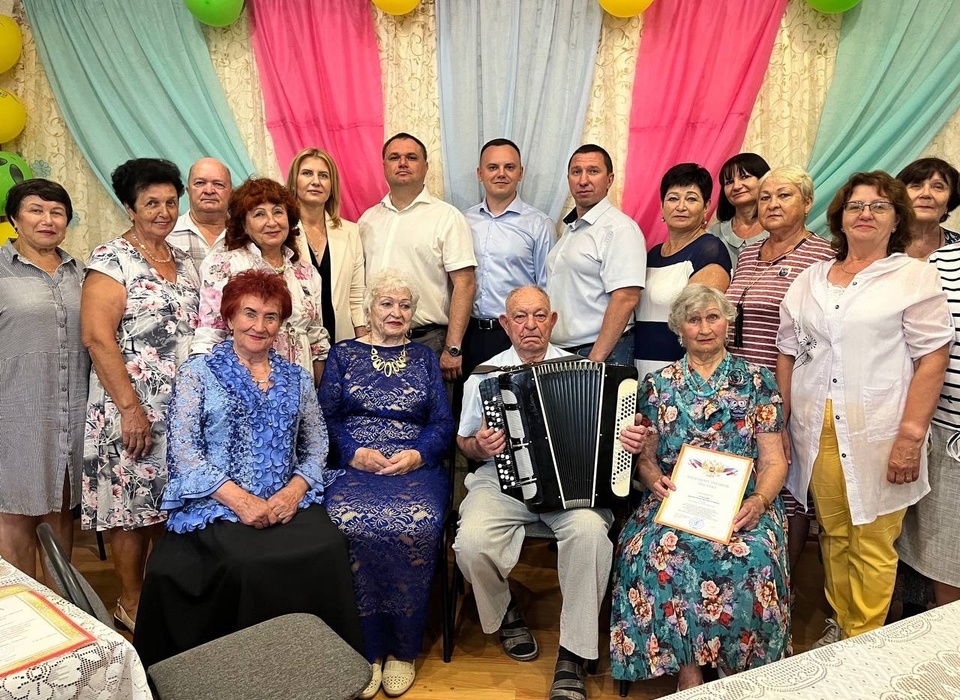 Клуб пожилых людей Советского района Волгограда отметил 15-летие