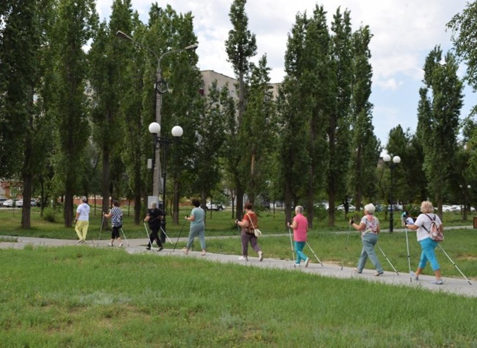 Под Волгоградом 3 августа прошла акция «ЭКО десант «Бабушки в дозоре»
