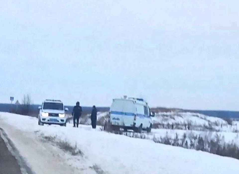 Неизвестный летающий объект упал рядом с селом в Волгоградской области