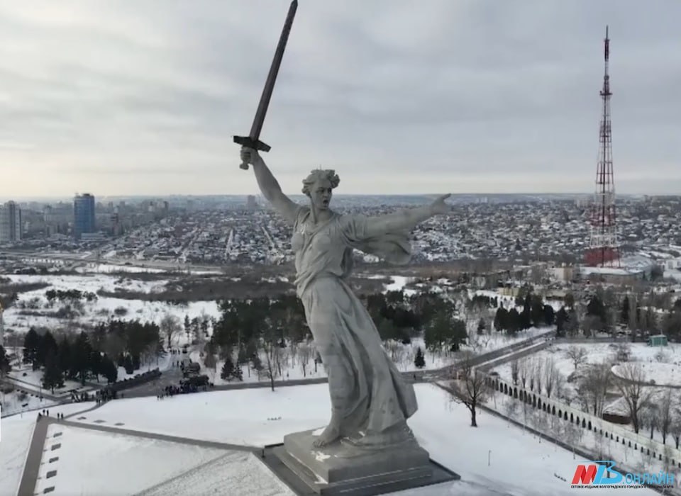 В Волгограде скульптуру «Родина-мать зовёт!» проверят на прочность