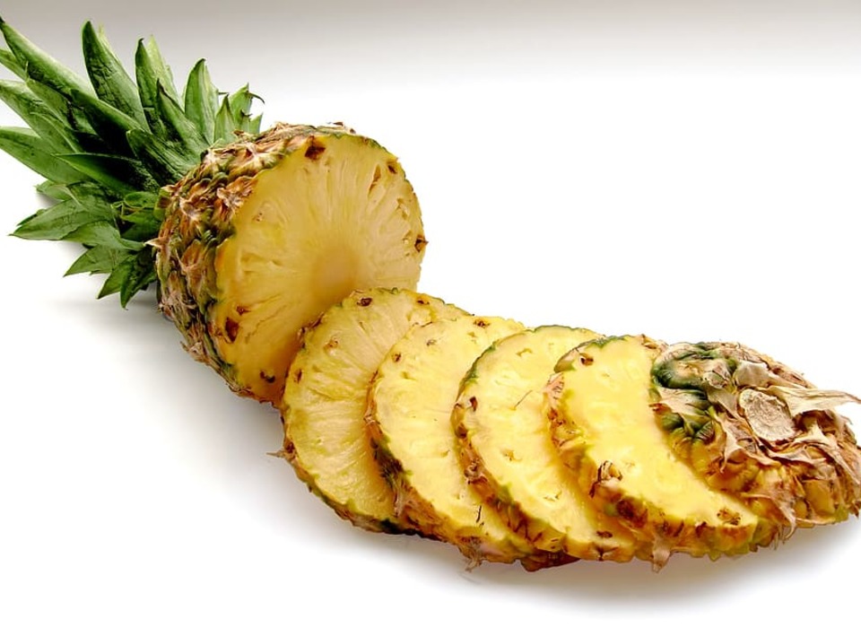 Волгоградцам разъяснили, как нужно есть ананас для похудения