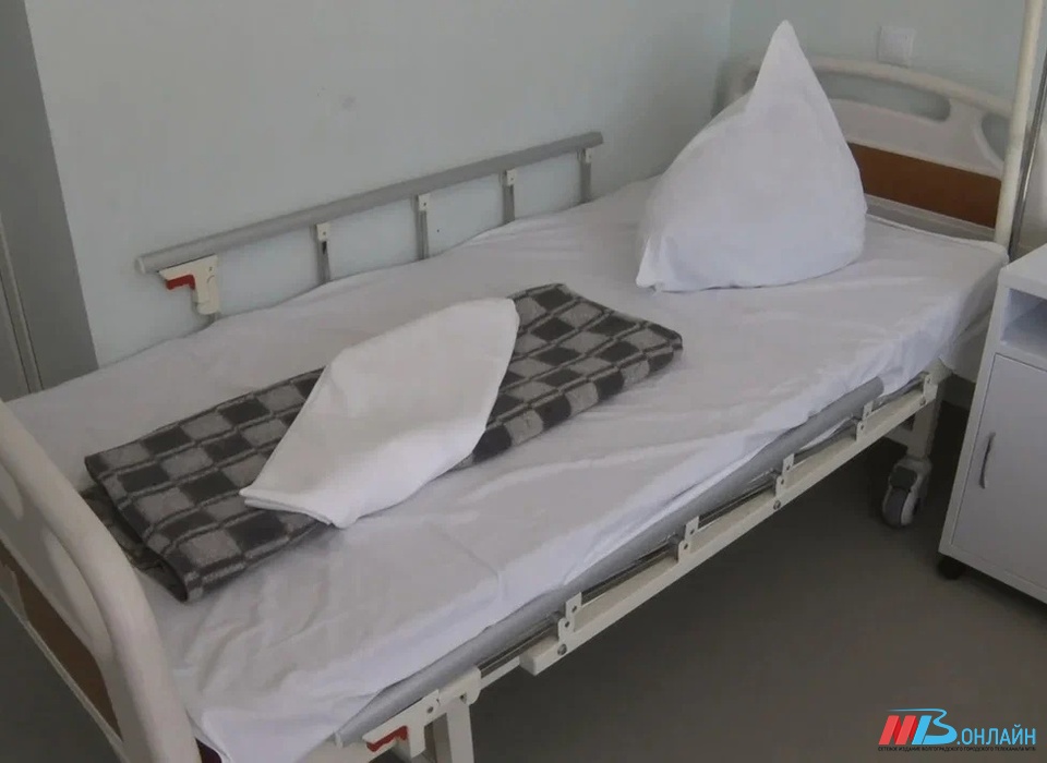 После наезда авто LADA Granta 71-летний волгоградец умер в больнице