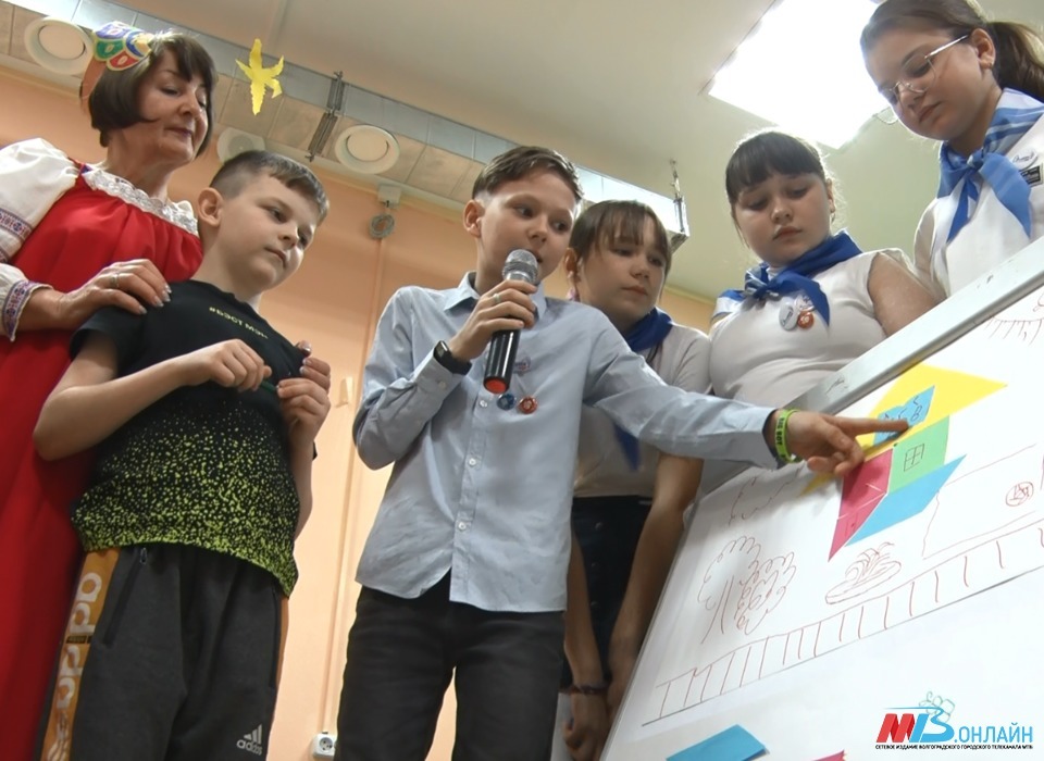 Школьники из Волгоградской области расскажут о семейных традициях