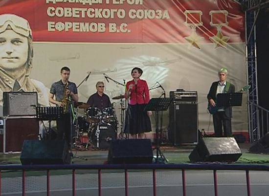 МУЗЫКА МАЙСКИХ ФОНТАНОВ