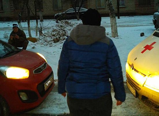 В Волгограде автоледи не захотела пропускать "скорую", которая спешила на экстренный вызов