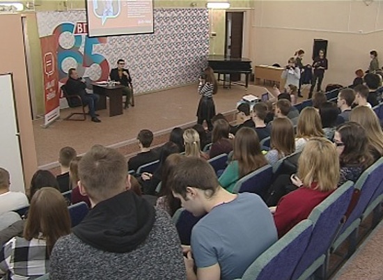 В Волгограде студентам рассказали, как стать профессионалами своего дела