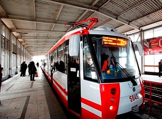 23 Февраля после праздничного салюта скоростной трамвай в Волгограде будет ходить с интервалом 5 минут