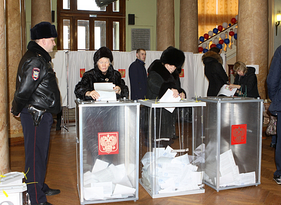 В Волгоградской области в день выборов и референдума за порядком следили 5,5 тыс. полицейских