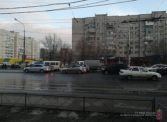 На севере Волгограда пешеход-нарушитель попал в больницу
