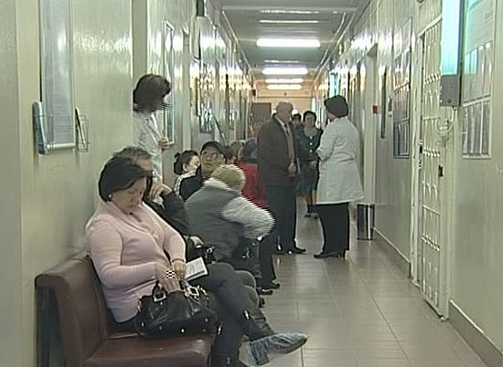 В Волгоградской области 436 тысяч детей до конца года пройдут профилактические медосмотры