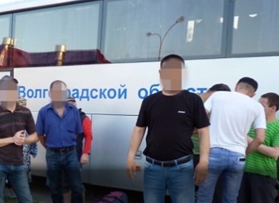 Волгоградскую область принудительно покинули 69 нелегалов
