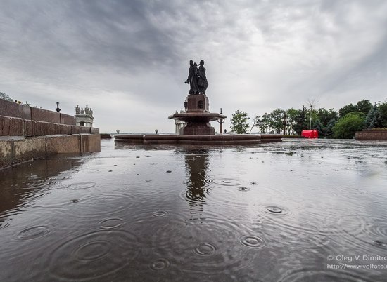 Дожди с грозами надолго прописались в Волгограде