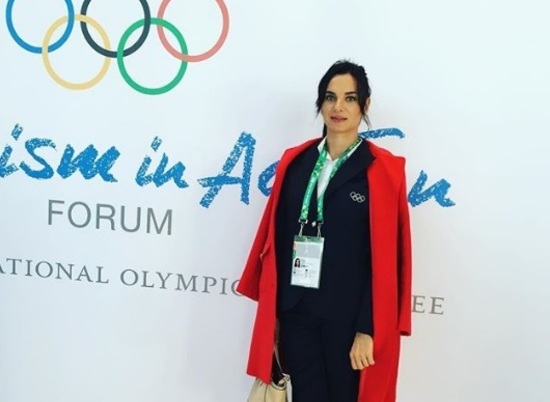 Елена Исинбаева приняла участие в форуме "Олимпизм в действии"