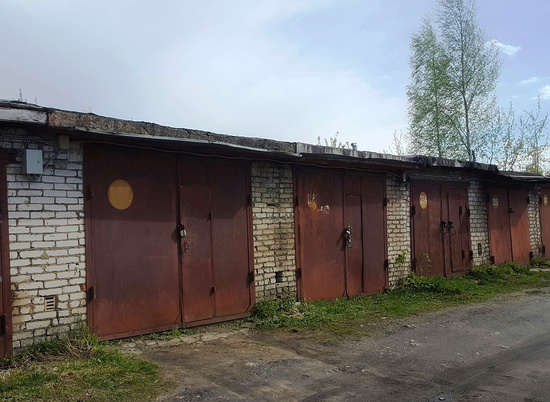 Незаконно установленные гаражи снесли на севере Волгограда