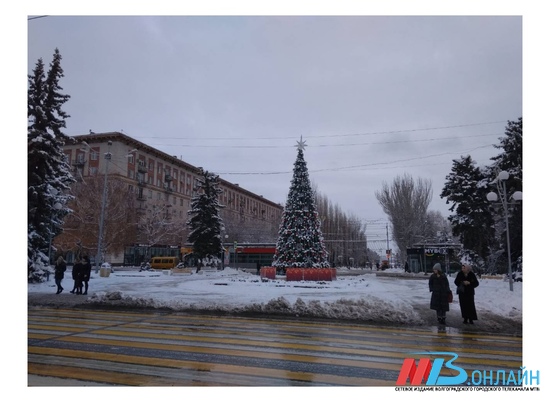 Волгоград встретит выходные с мокрым снегом и при  +2…-5°С