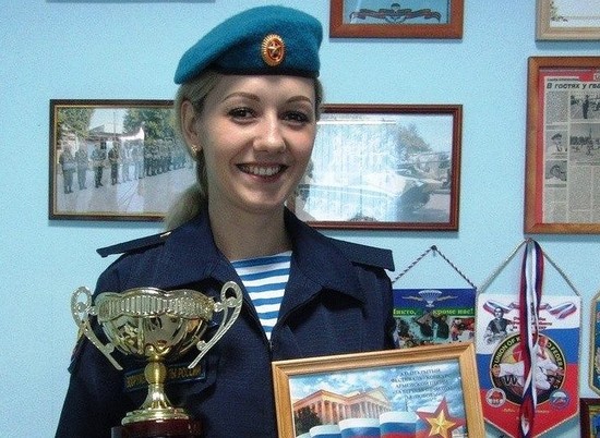 Повар из Камышина стала призером песенного конкурса Минобороны РФ
