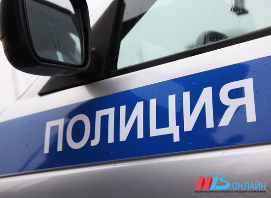 24-летний полицейский из Михайловки попался на мошенничестве и взятке