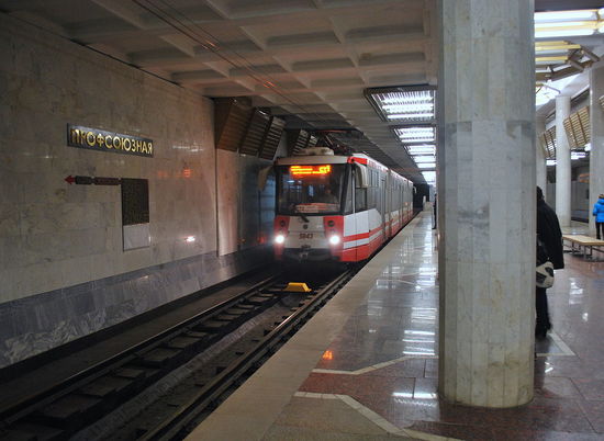 В волгоградском метротраме появится лестничный подъемник