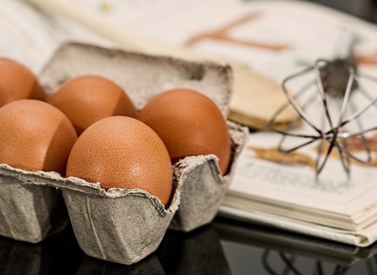 Минпромторг и ФАС не нашли нарушений в продаже яиц «девятками»