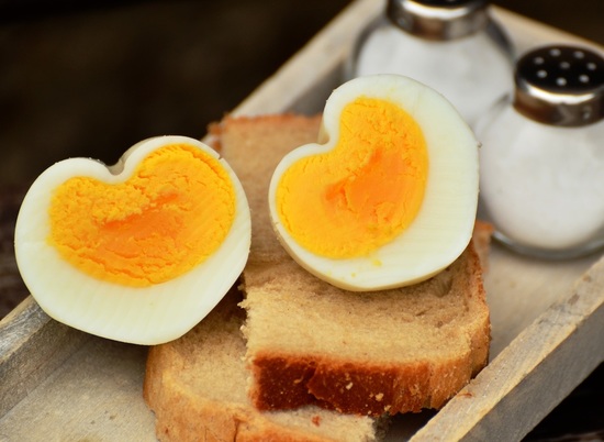 Названо 5 причин каждый день завтракать куриными яйцами