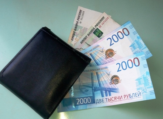 Волгоградский торговец хотел подкупить полицейского 50 тысячами рублей