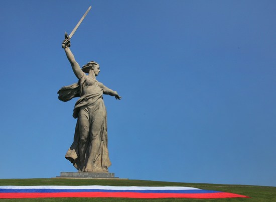 Волгоградский облсуд вынес приговор за осквернение «Родины-матери»
