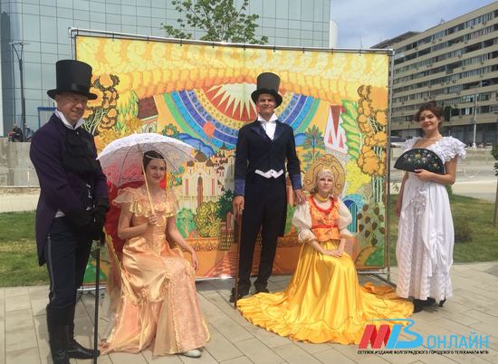 В Волгограде торжественно открыли обновленный сквер Пушкина
