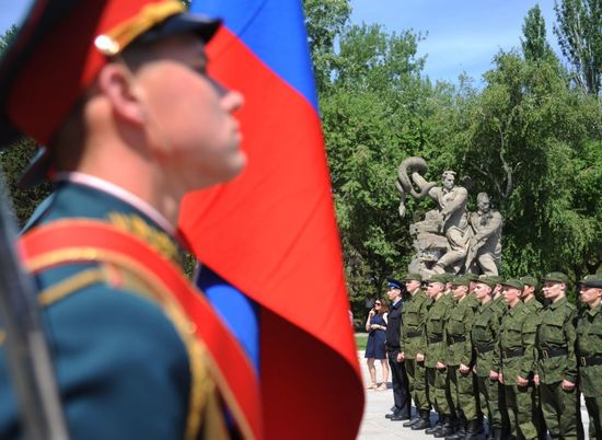 15 новобранцев из Волгоградской области пополнят Президентский полк