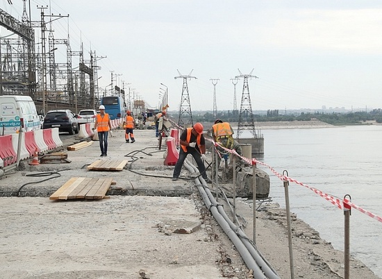 Грузовикам массой более 3,5 тонны запретили проезд по Волжской ГЭС