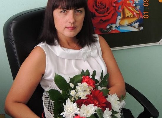 Сегодня в Волгограде простятся с умершим педагогом лицея № 5 Татьяной Бут