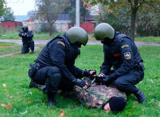 Под Волгоградом полицейские задержали сбежавших из психушки рецидивистов