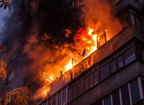 В центре Волгограда в пожаре погибли двое мужчин