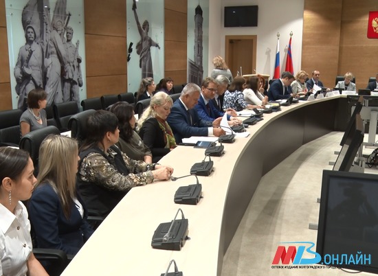 Семь комитетов Волгоградской областной Думы провели первые заседания после выборов