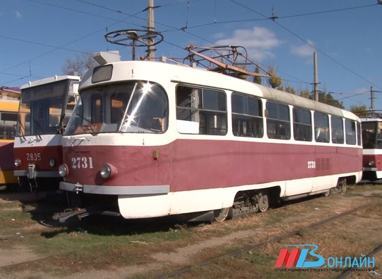 В Волгограде трамваи ходят по расписанию, несмотря на ремонт путей