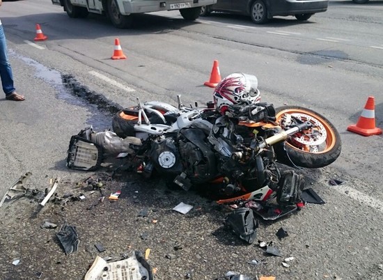 Под Волгоградом сбили подростка на мотоцикле