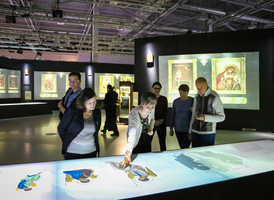Волгоградцы смогут увидеть в интерактивном музее древние иконы