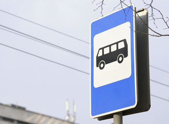 В Волгограде нелегальная маршрутка врезалась в троллейбус