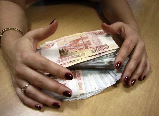 В Волгоградской области женщина украла у сожителя 2,5 млн рублей