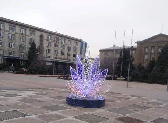 В Волгограде зажглась «зимняя лилия»