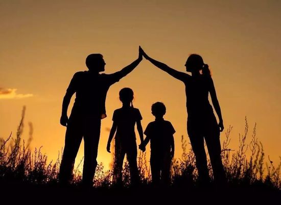 Поддержка семей с детьми — одна из ключевых тем послания президента Федеральному собранию РФ