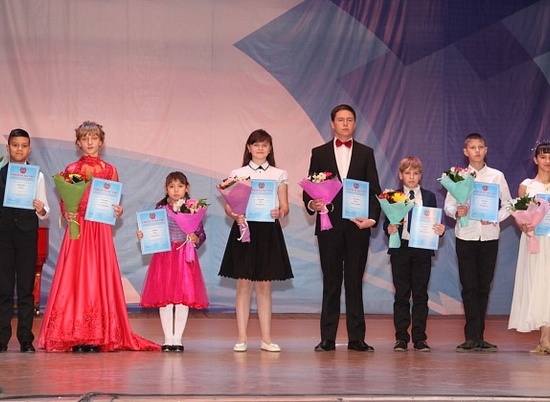 Воспитанники ДШИ Волгоградской области получили стипендию губернатора