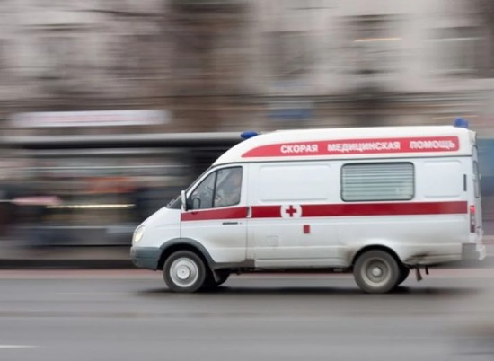 В Волгограде водитель 21 автобуса спас пешеходов