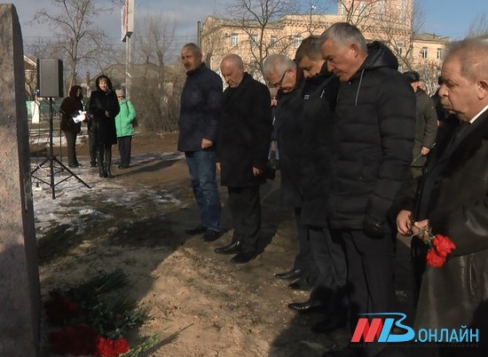 Депутаты Волгоградской городской Думы почтили память жертв Холокоста