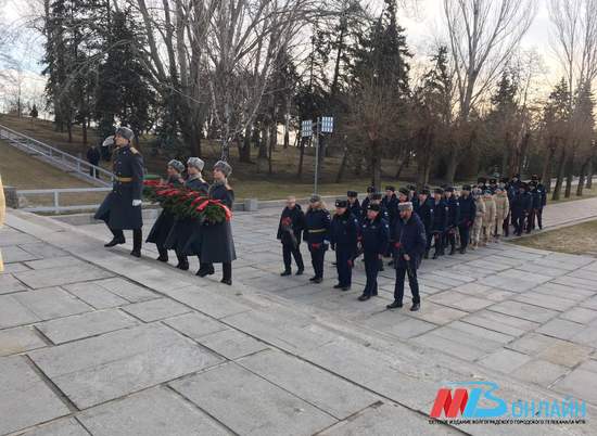 Десантники из Камышина совершили марш-бросок через Волгоград
