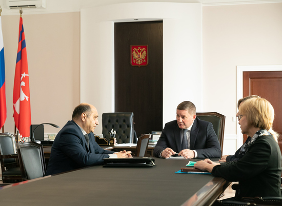 Андрей Бочаров провел встречу с Владимиром Сарибековым