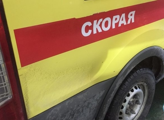 На юге Волгограда девочка попала в больницу в результате автоаварии