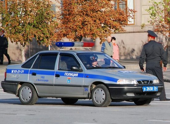 «Оставайся дома»: полицейские Волгограда поддержали всероссийский флешмоб